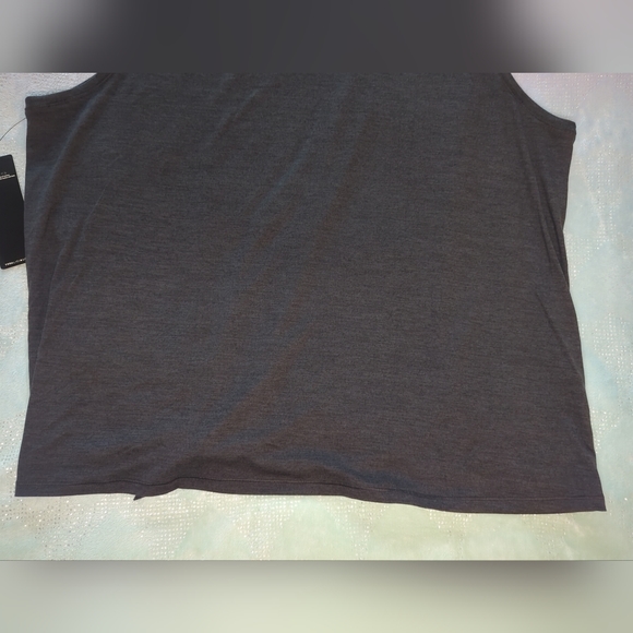 Yogalicious Lux Sleeveless Top With Side Knot. Black, Size XXL - Picture 11 of 13